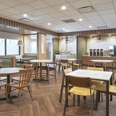 Fairfield Inn & Suites By Marriott Пентиктон Экстерьер фото