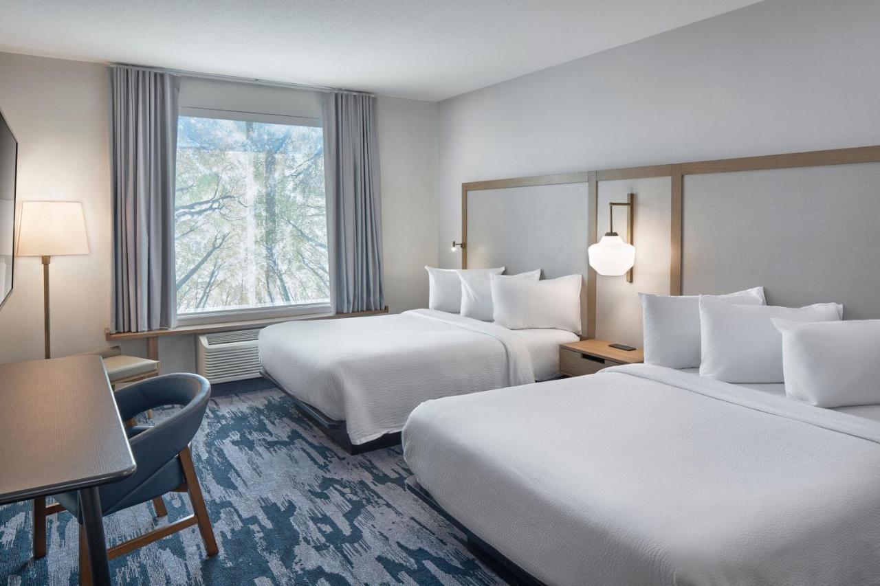 Fairfield Inn & Suites By Marriott Пентиктон Экстерьер фото