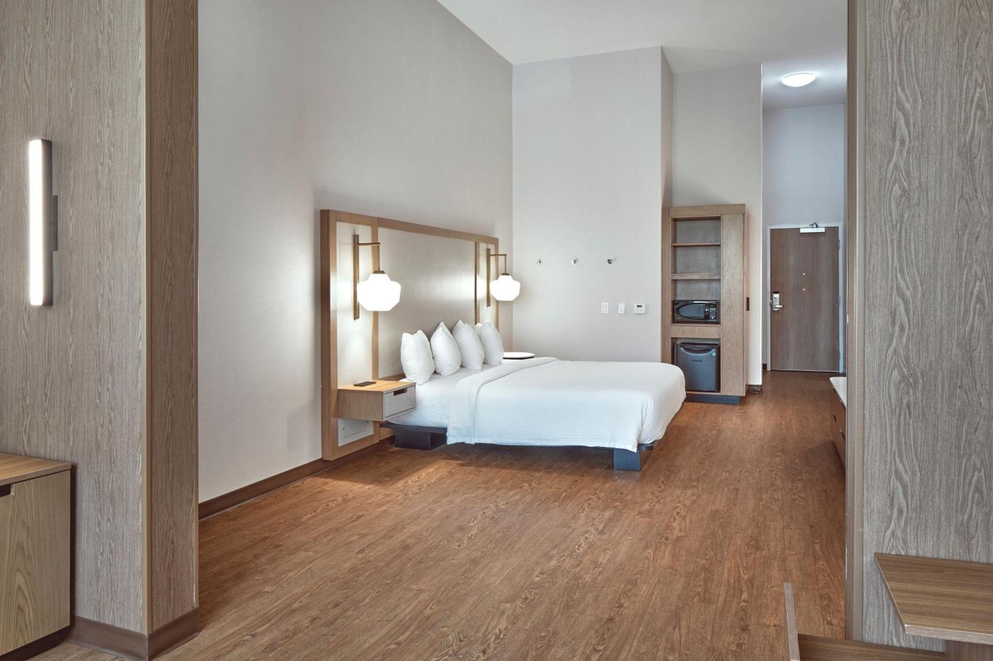 Fairfield Inn & Suites By Marriott Пентиктон Экстерьер фото