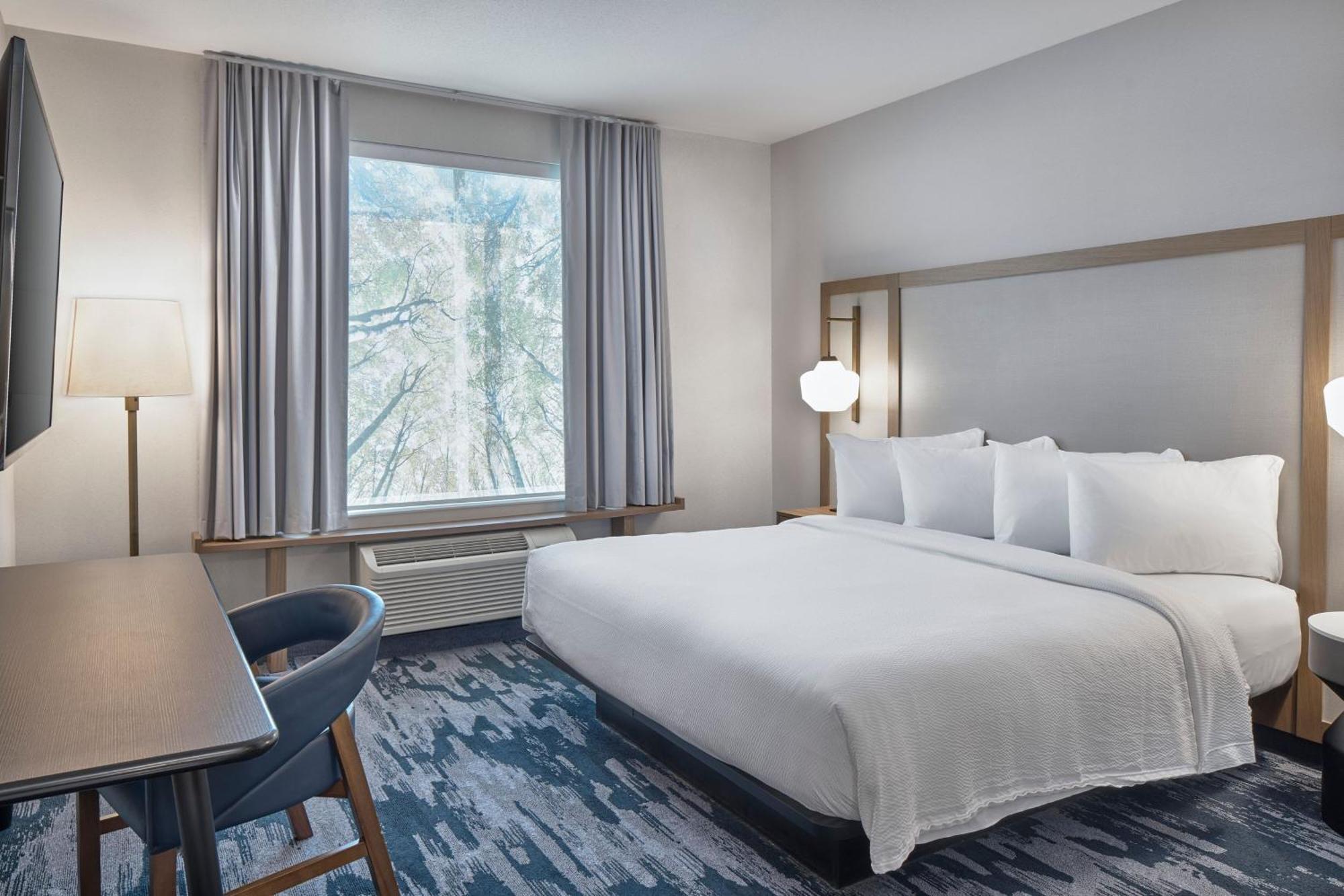 Fairfield Inn & Suites By Marriott Пентиктон Экстерьер фото