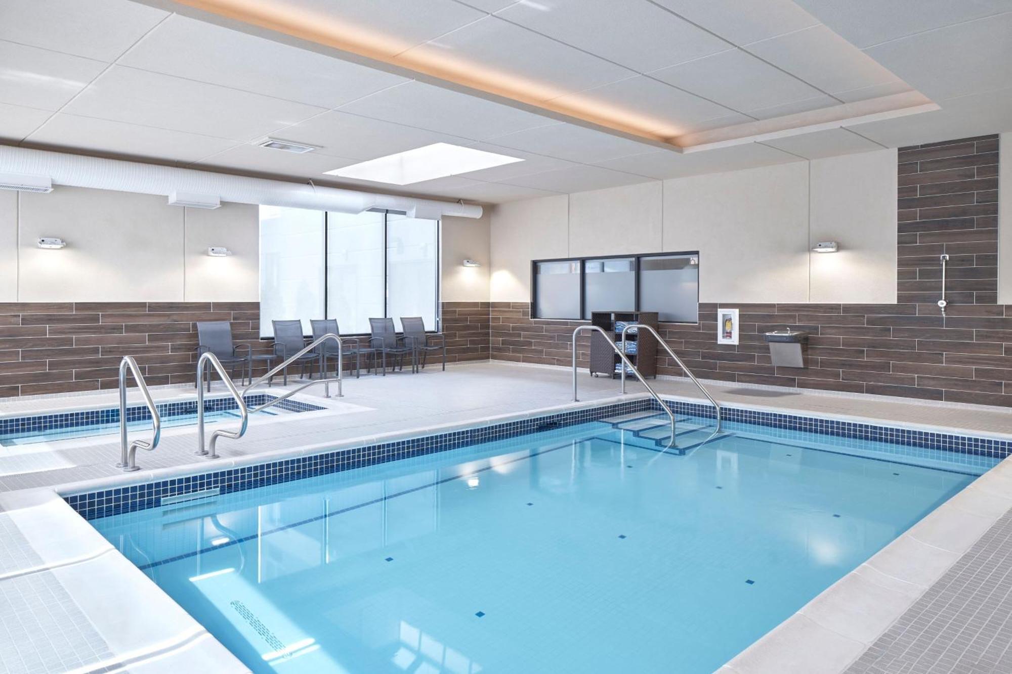 Fairfield Inn & Suites By Marriott Пентиктон Экстерьер фото