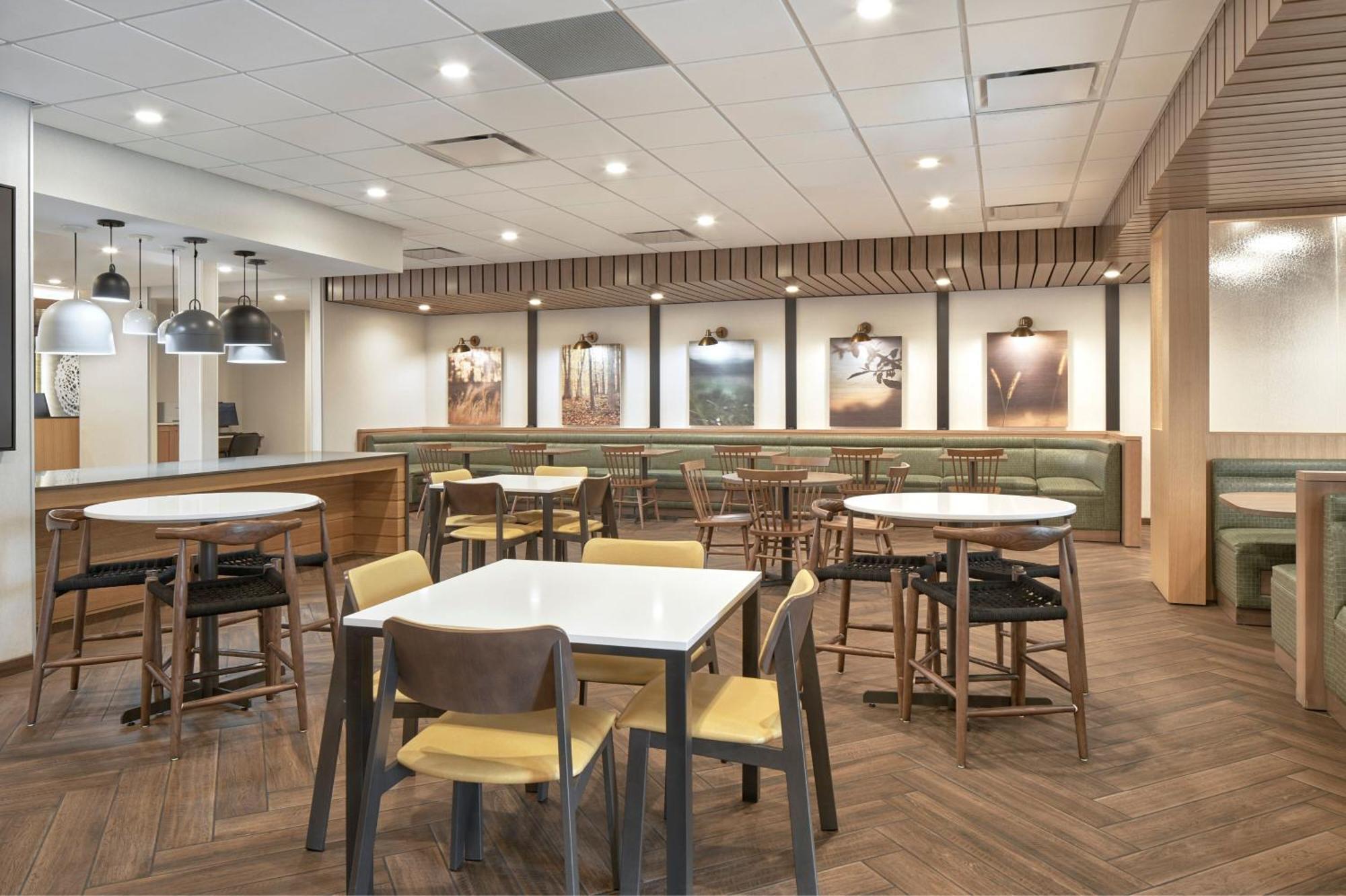 Fairfield Inn & Suites By Marriott Пентиктон Экстерьер фото